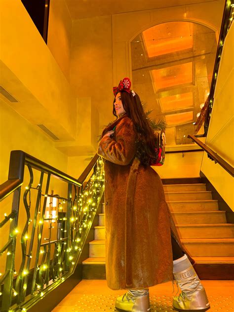 Ennid Wong Oficial added a new photo. - Ennid Wong Oficial