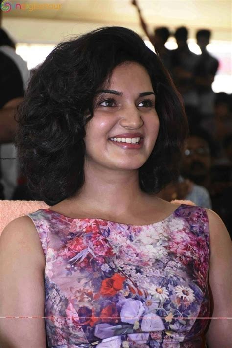Honey Rose Actress photo,image,pics and stills - # 393116