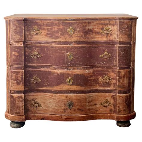 18th Century Danish Serpentine Front Chest in Original Color at 1stDibs