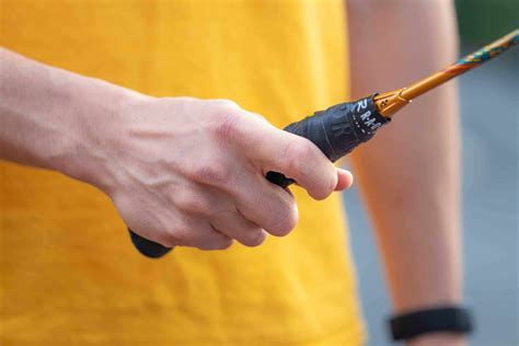 The Badminton Grip: How to Hold a Badminton Racket and More - Strings