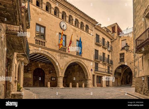 calaceite villagetown hall  historic center located  teruel