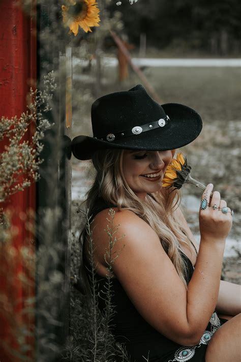 Angel Marie Photography added a... - Angel Marie Photography