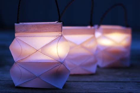 Paper Craft Projects | Lantern craft, Paper lanterns, Lantern crafts