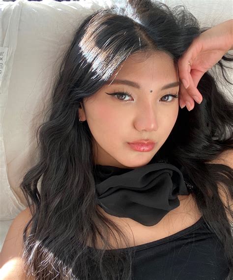다와 ♡ on Twitter: "desi girl 🤍 https://t.co/wMqh51DjY4" / Twitter
