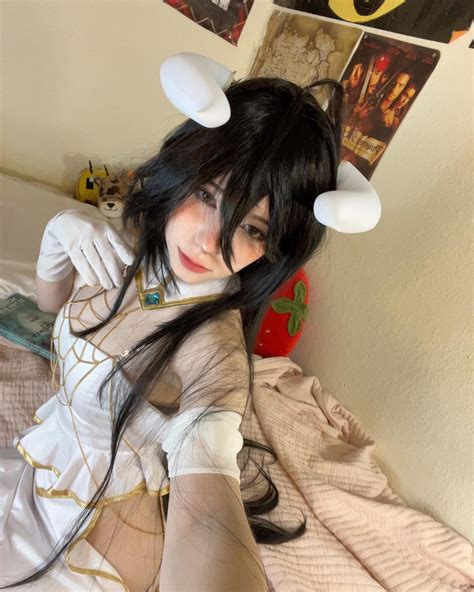 Ash :D on Instagram: "albedo cos!! i love her - - - - - -#albedo #