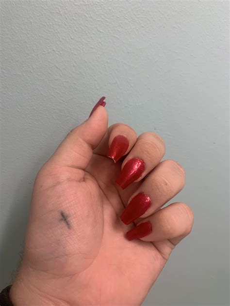 Learning to do my nails🙂 : r/Nails