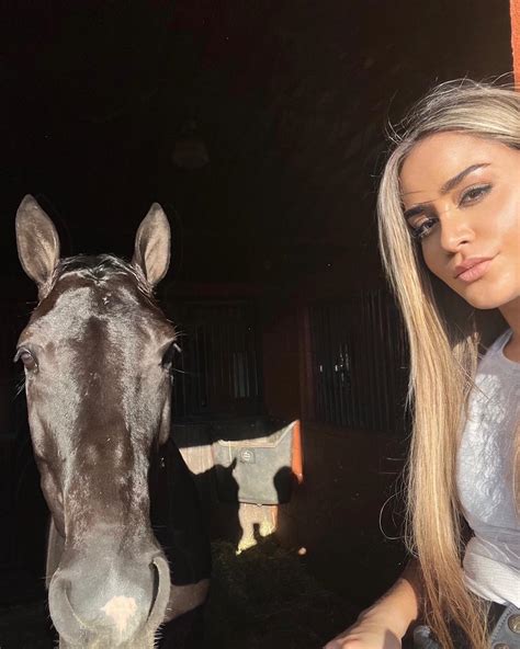 Nhooph Al-Areebi fka Aliyah | My horse Larry appreciation photo /video