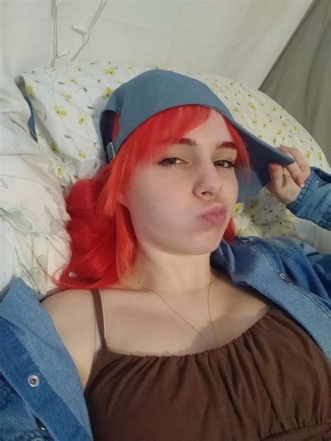 Robyn (@Cellutron_) / Twitter