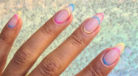 White Nail Trends Summer 2022
