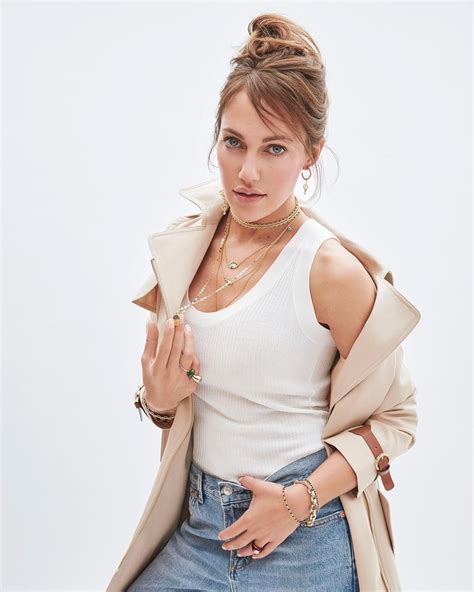 Pin on Быстрое сохранение | Models photoshoot, Meryem uzerli, Model