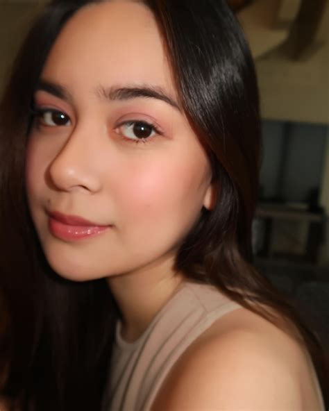 Yen Santos : r/CelebsPH