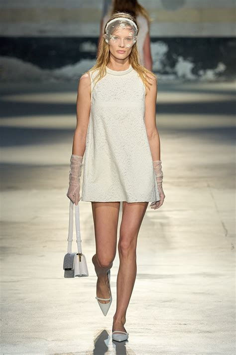 spring  ready  wear fashion show vogue