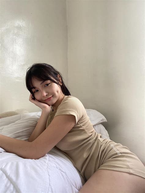 Ivy Yvon - Ivy Yvon added a new photo.