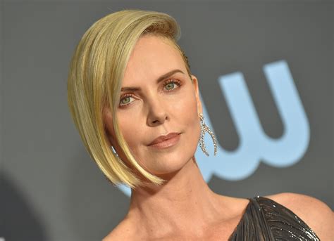 Charlize Theron Monster Oscar