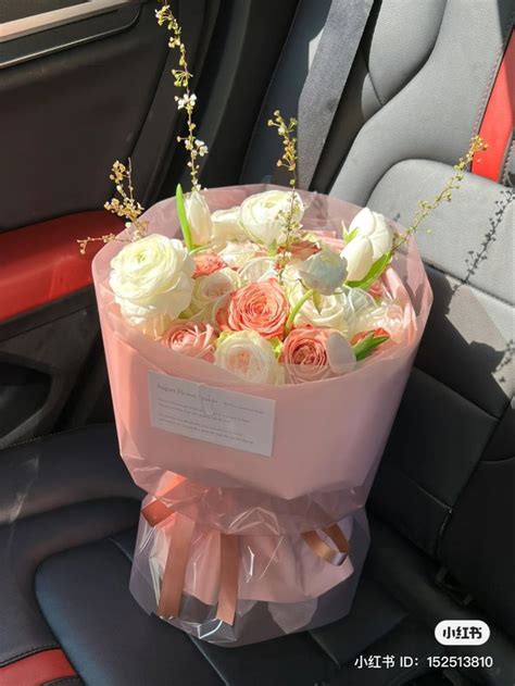 Pin by ℋ𝒶𝓁𝓁ℯ𝓎🌈☁️ on Flowers | Flowers bouquet, Luxury flower bouquets ...