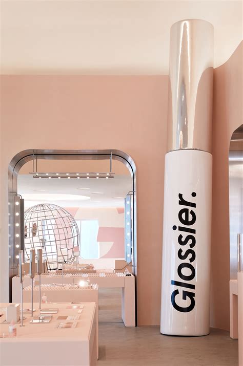 Glossier’s New Flagship on Melrose Avenue Is Peachy Pink Perfection