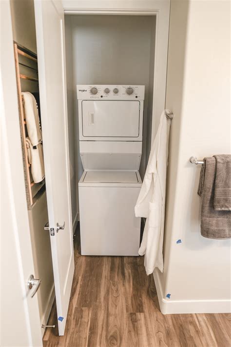 Goodyear, AZ Apartment Photos, Videos, Plans | Village at Harvard