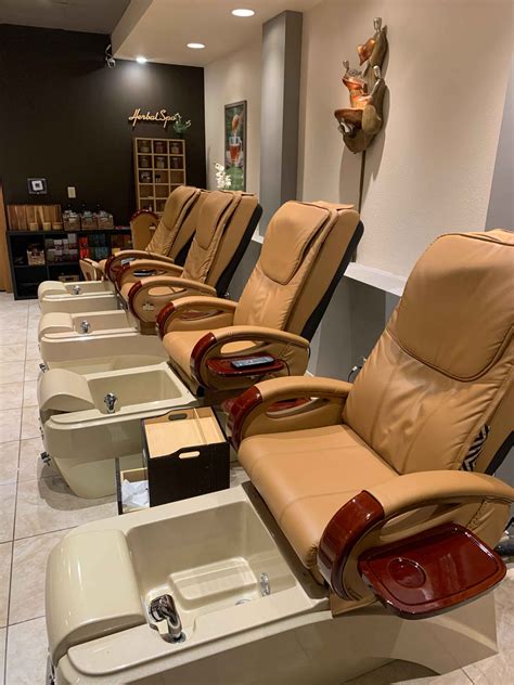 Erotic Massage Roseville: Is It Safe? A Local Expert Weighs In. Image 11
