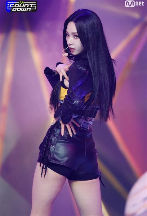 karinaaespa on Twitter | Karina, Kpop girls, Korean girl