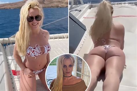 Britney Spears hastily deletes video of her bare butt in thong bikini