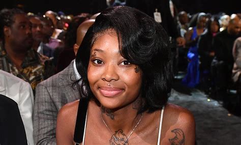 Here's What Happened When Summer Walker Won A Soul Train Award