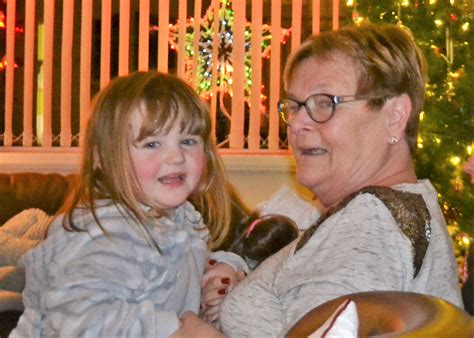 Josephine + olivia – JOSMIC