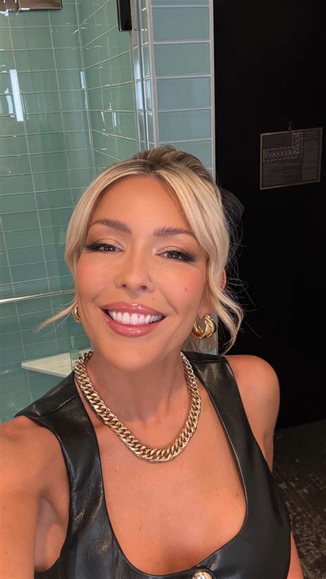 Colleen Wolfe | 10 of 100000 Super Bowl pics. I’ll never recover from