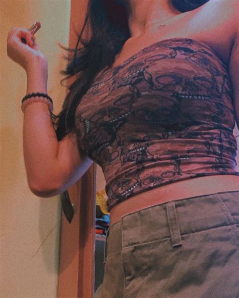 Tanisha ♡ | I should be with my thots right now but here I am with my