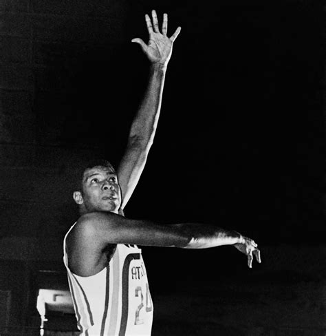 Art critics explain the massive cultural influence of jim davis 16