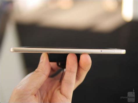 hard   smartphone thinner gigazine