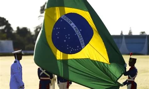 Estrela Solitaria Bandeira Brasil - A estrela solitária da bandeira brasileira: por que o Pará ocupa ...