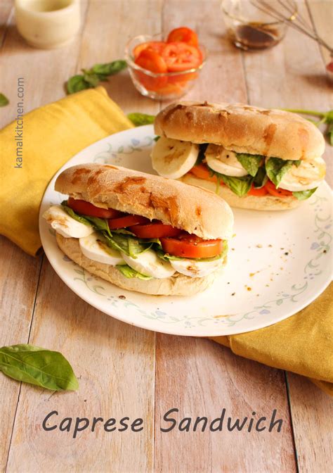 Caprese Sandwich – Tomato, Basil & Mozzarella Sandwich