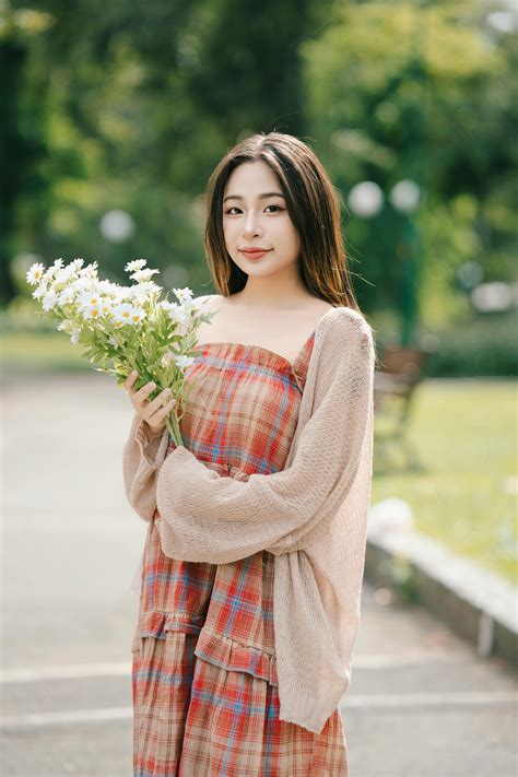 Ebony+Back+Shots Photos, Download The BEST Free Ebony+Back+Shots Stock