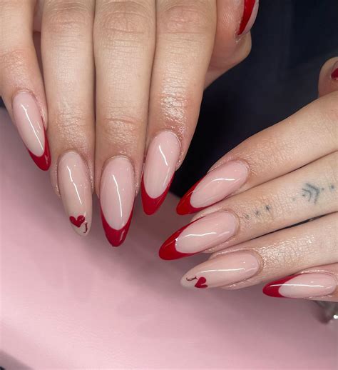 30+ Chic Red French Tip Almond Nails - Nail Designs Daily