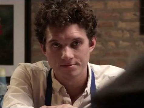 warren     stream tv guide