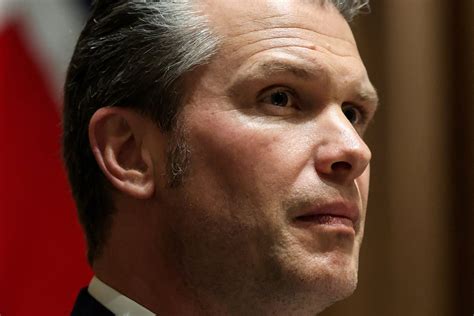 Periodistas deberán tener escolta en el Pentágono; imponen límites a la