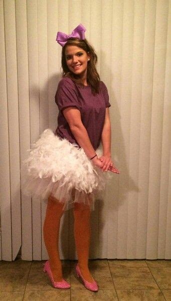 Daisy Duck Costume | Daisy costume diy, Daisy duck costume, Daisy costume