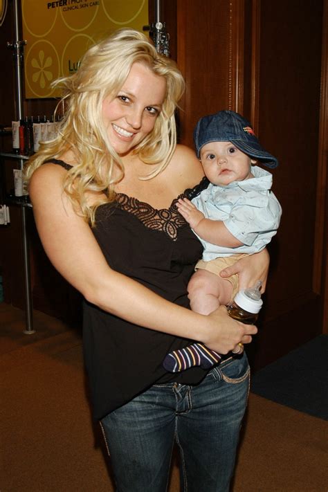 Britney Spears And Kevin Federline's Relationship: A Timeline