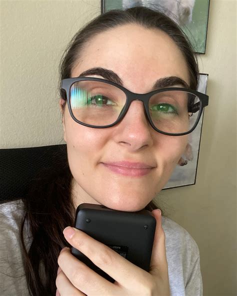 Anna Vanston (@goombanna) • Instagram photos and videos