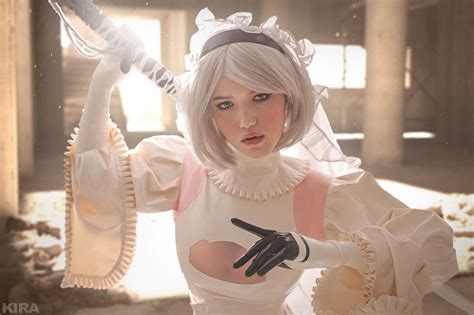 2B cosplay: девушки-косплеерши, воплотившие образ из игры NieR Automata