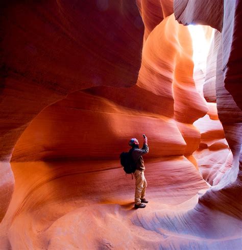 Lake Powell Hiking | Lake Powell Resorts & Marinas