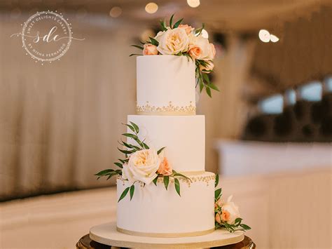 wedding cake ideas  designs  inspire  wedding