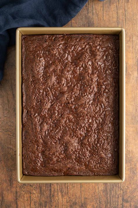 how to cut brownies 3