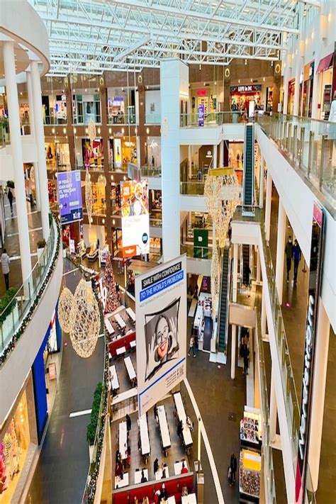 pentagon city mall queen  dc