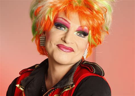 Olivia Jones's Instagram, Twitter & Facebook on IDCrawl