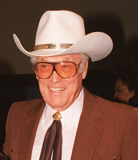Clayton Moore's Wife: A Lifetime Journey – The Full Story Revealed. Image 9