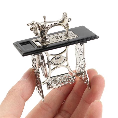 Miniature Vintage Sewing Machine – Tiny Must Haves