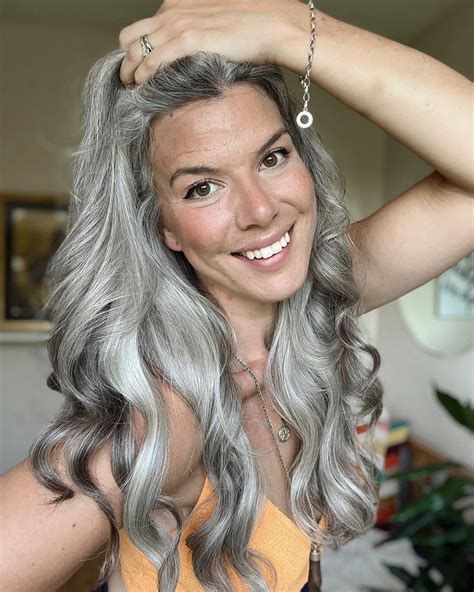 35 Gorgeous Salt And Pepper Hair Color Ideas 2023 - Hood MWR