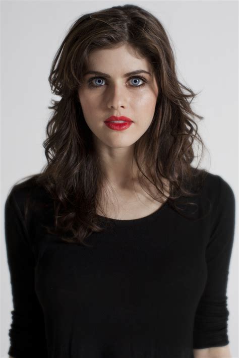 Alexandra Daddario - Sexy