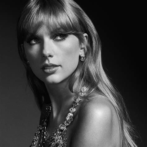 Taylor Swift 2009 Photoshoot